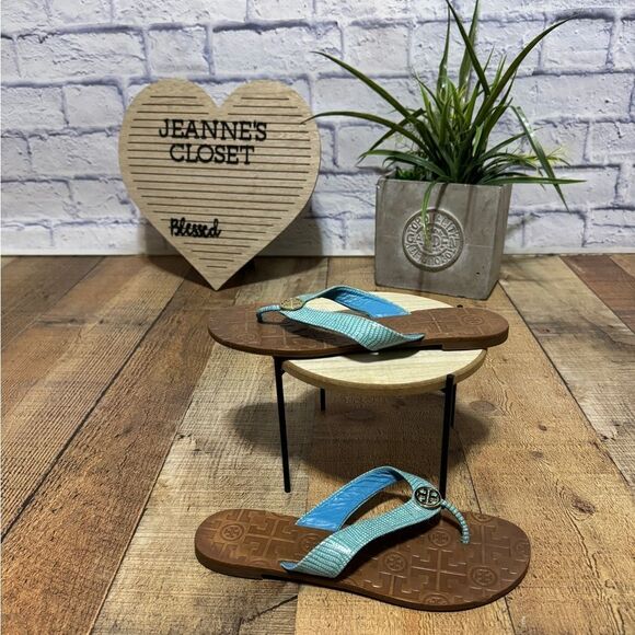 Tory Burch Blue Patent THORA Gold Logo Flip Flop Sandal US 7 M - Picture 14 of 14